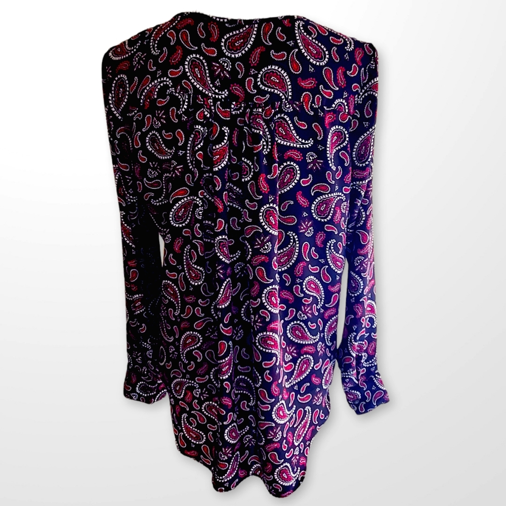 Paisley Black, Red, and White Long Sleeve Premise Studios High Low Tunic T Sz M - Picture 6 of 11